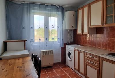 Garsonieră decomandată în Micro 14 - 1