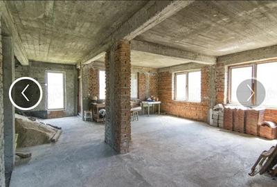 Casă cu Teren 3500 Mp în Drăganu - 3