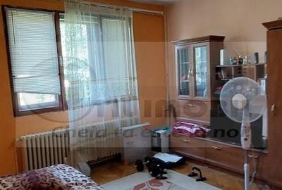 APARTAMENT 2 CAMERE DECOMANDAT ZONA TUDOR VLADIMIRESCU  78500 EURO - 2