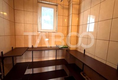 Casă individuală cu 2 camere decomandat cu Canalizare în Mihai Viteazul - 11