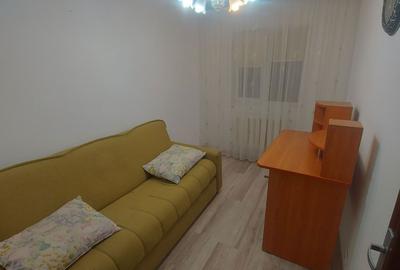 Apartament cu 3 camere decomandat în Central - 3