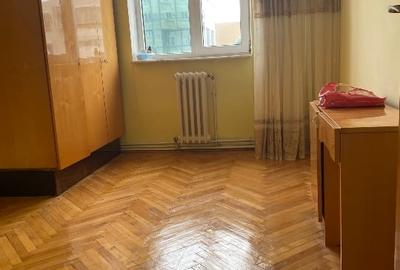 Apartament cu 4 camere decomandat în Exercițiu - 3