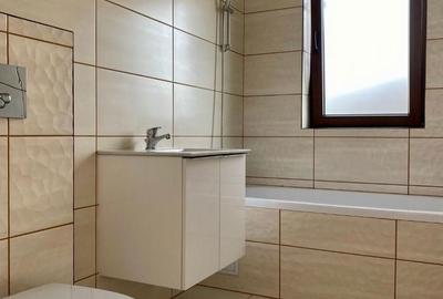 Casă cu 5 camere cu Teren 299 Mp în Central - 4