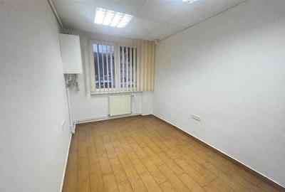 Apartament cu 3 camere decomandat în Calea Dumbrăvii - 4