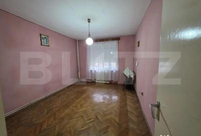 Apartament cu 3 camere semidecomandat în Solidarității - 4