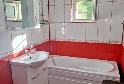 Apartament cu 3 camere în 13 Septembrie - 2