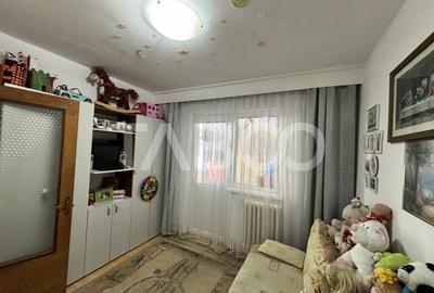 Apartament de vanzare  3 camere etaj 1 cu pivnita zona Valea Aurie - 8