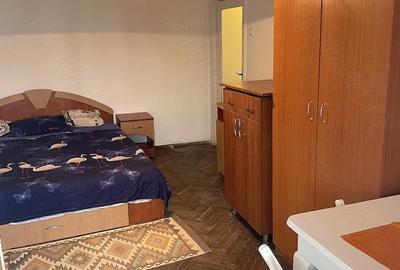 Garsonieră decomandată în Unirii - 2