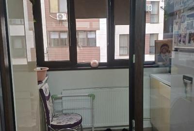 Apartament cu 2 camere decomandat, mobilat în Apărătorii Patriei - 6