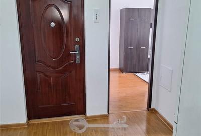Apartament cu 2 camere decomandat, mobilat în Galata