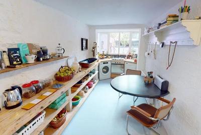 Casă individuală cu 4 camere decomandat cu Canalizare în Colentina - 2