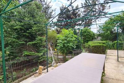 Casă cu 7 camere cu Teren 1800 Mp în Balotești