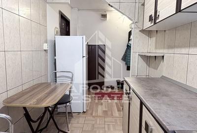 Apartament cu o camera etajul al doilea langa AEM Calea Buziasului - 4