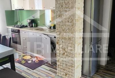 Apartament cu 3 camere decomandat în Tudor - 11