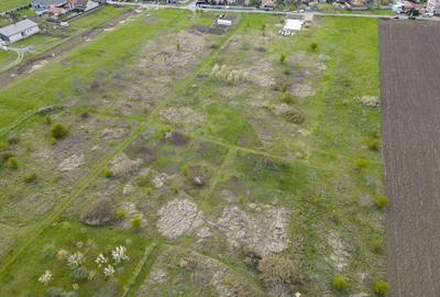 Teren de 218 mp, în Central - 18