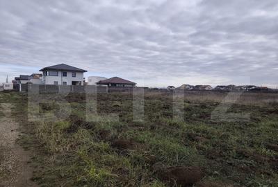 Teren de 753 mp, în Nufărul