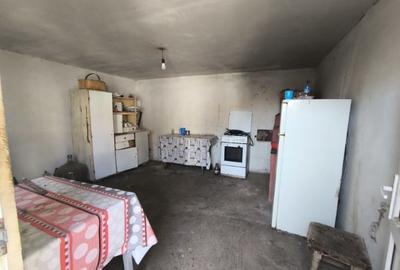 Casă de vânzare Largu - 3