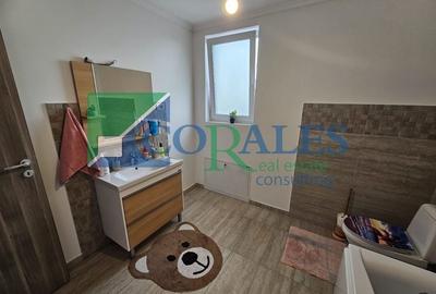 Zona Padurea Verde. In centrul comunei. Dublu front stradal - 10