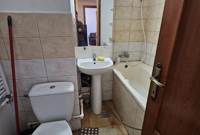 Garsonieră decomandată în Vitan - 6