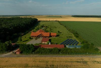 Proprietate Spectaculoasa - Sanctuar de liniste - Teren 4.7Ha - 1.000 MP Utili - 18