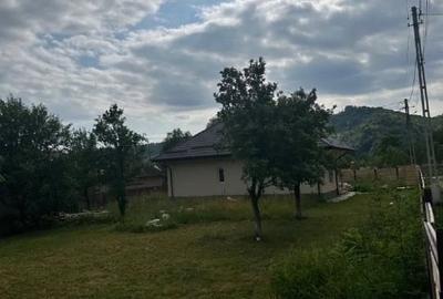 Casă individuală cu 4 camere cu Teren 847 Mp în Brebu Mânăstirei - 2