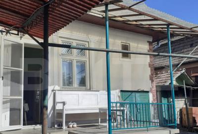 Casă cu 3 camere cu Teren 353 Mp în Central