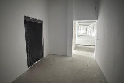 Spațiu comercial, de 310 mp, în Progresu - 5