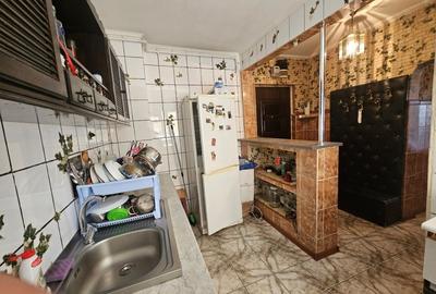 Apartament cu 3 camere decomandat în Olteniței - 7
