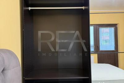 Apartament cu 3 camere decomandat, mobilat în 13 Septembrie - 2