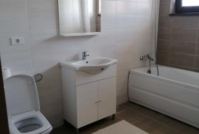 Casă cu 3 camere în Berceni - 4
