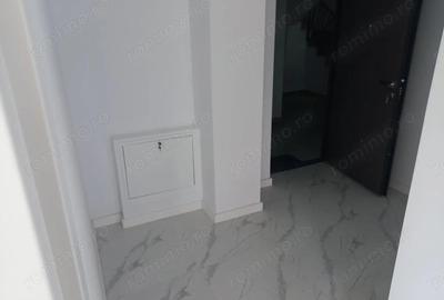 N. Grigorescu 2 camere semidecomandat 50 mp + terasa 11 mp N. Grigorescu 2 camere semidecomandat 50 mp + terasa 11 mp - 12