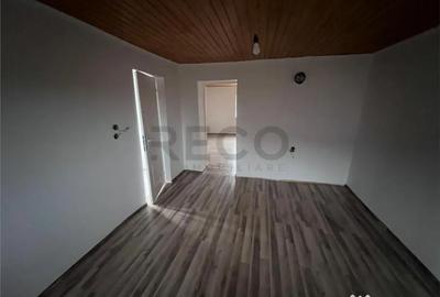 Casă cu 3 camere cu Teren 21984 Mp în Făgetu - 17