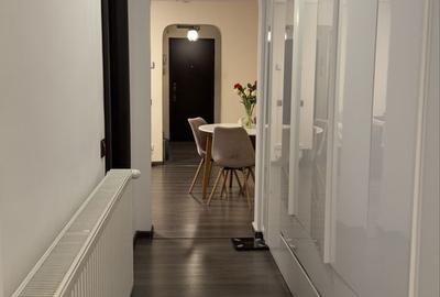 Apartament cu 4 camere semidecomandat în Costin Georgian - 8