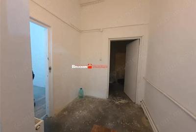 Spatiu comercial ultracentral de inchiriat - 4