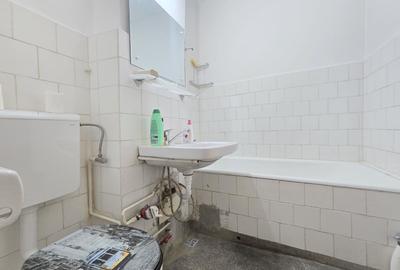 Apartament cu 2 camere decomandat în Titan - 10