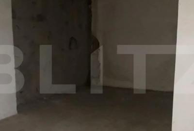 Teren de 300 mp, în Panduraș - 6