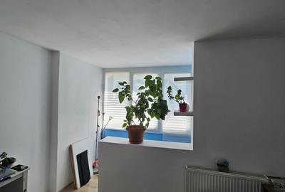 REA1024748 Apartament 3 camere de vanzare Politehnica - 2