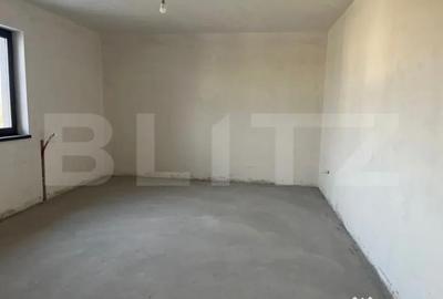 Casă cu 7 camere cu Canalizare în Central - 11