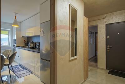 Apartament cu 3 camere de vanzare, Florilor Rasnov, Comision 0% - 7