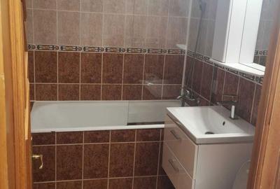 Apartament cu 3 camere decomandat în Central - 10