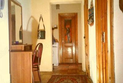 Apartament cu 2 camere decomandat în Central - 4
