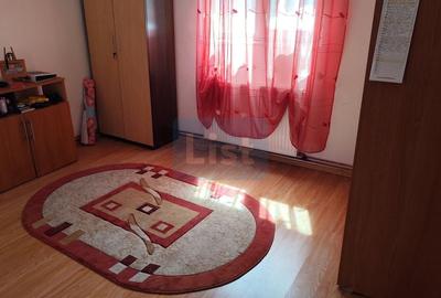 Casă cu 5 camere cu Canalizare în Ana Ipătescu - 2