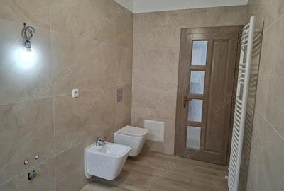 Casă cu Teren 700 Mp în Nojorid - 4