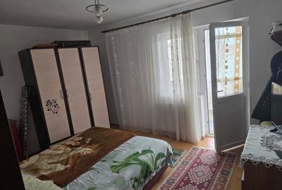 Apartament cu 3 camere decomandat în Central - 4