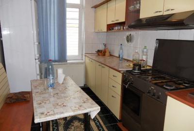Casă cu 5 camere cu Teren 220 Mp în Dacia - 2
