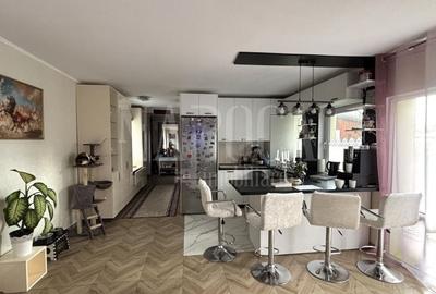 Duplex cu 4 camere cu Canalizare în Florești - 2