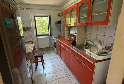 APARTAMENT 3 CAMERE, ETAJ 2, 1 DECEMBRIE - 14
