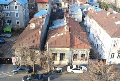 Casă cu 3 camere cu Canalizare în Gara de Nord