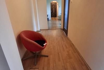 Apartament 4 camere de vanzare Lujerului (3 minute de Metrou-Bloc Anvelopat) - 1