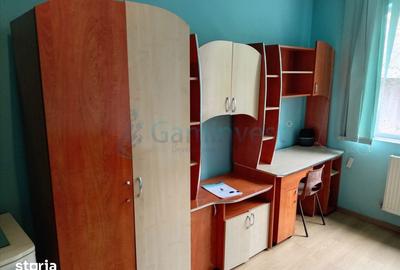 Garsonieră decomandată, mobilată în Central - 4